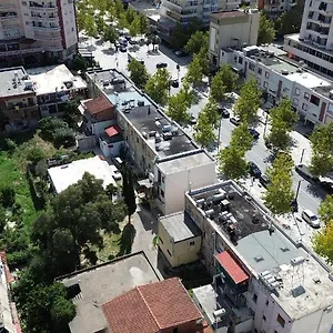 2 Kitarat Bb Bed & Breakfast Vlorë