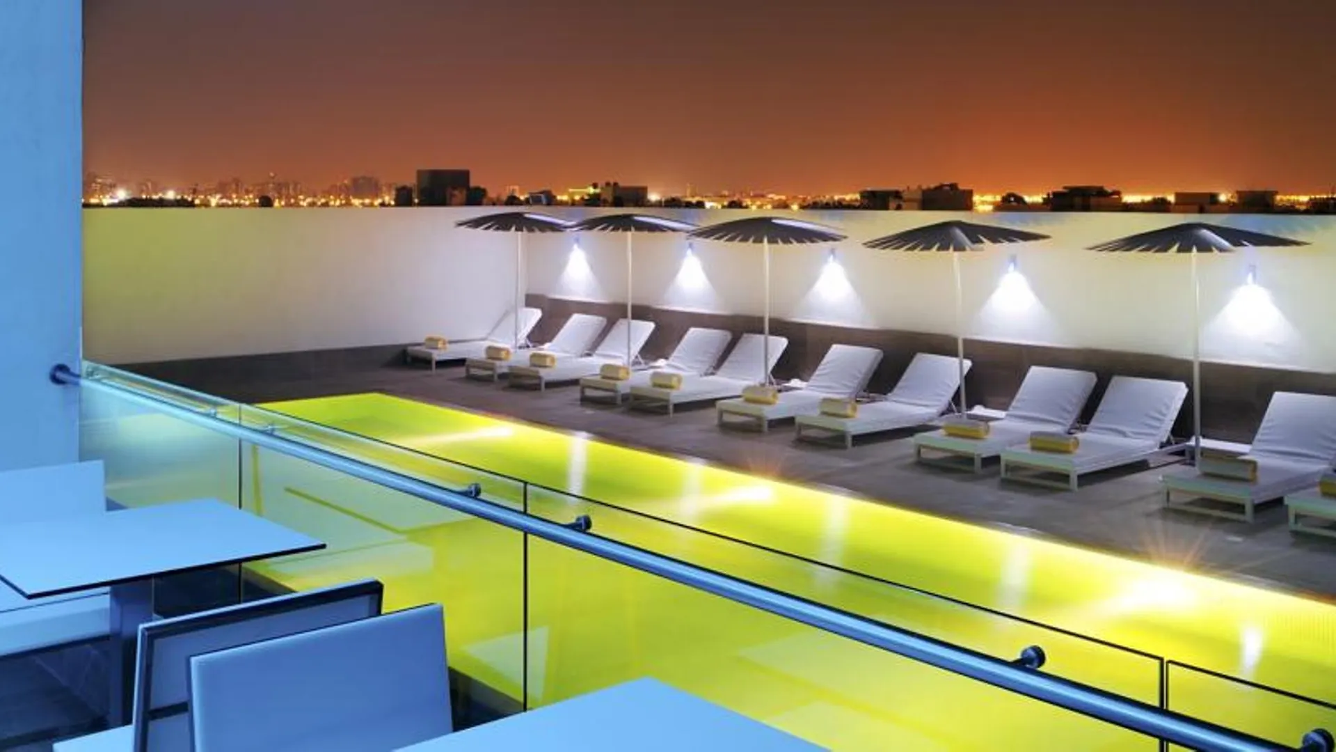 Hues Boutique Hotel Dubai Förenade Arabemiraten