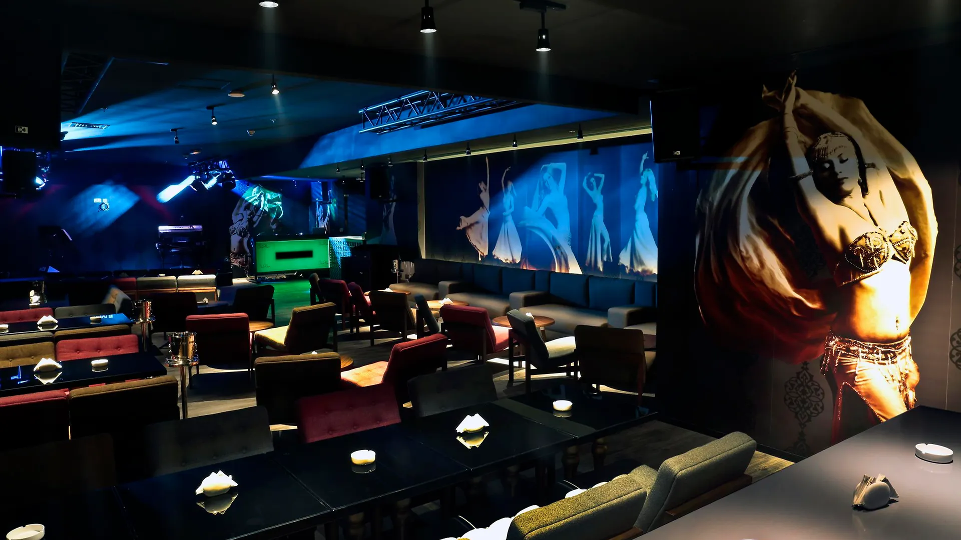 Hues Boutique Hotel Dubai 4*,  Förenade Arabemiraten