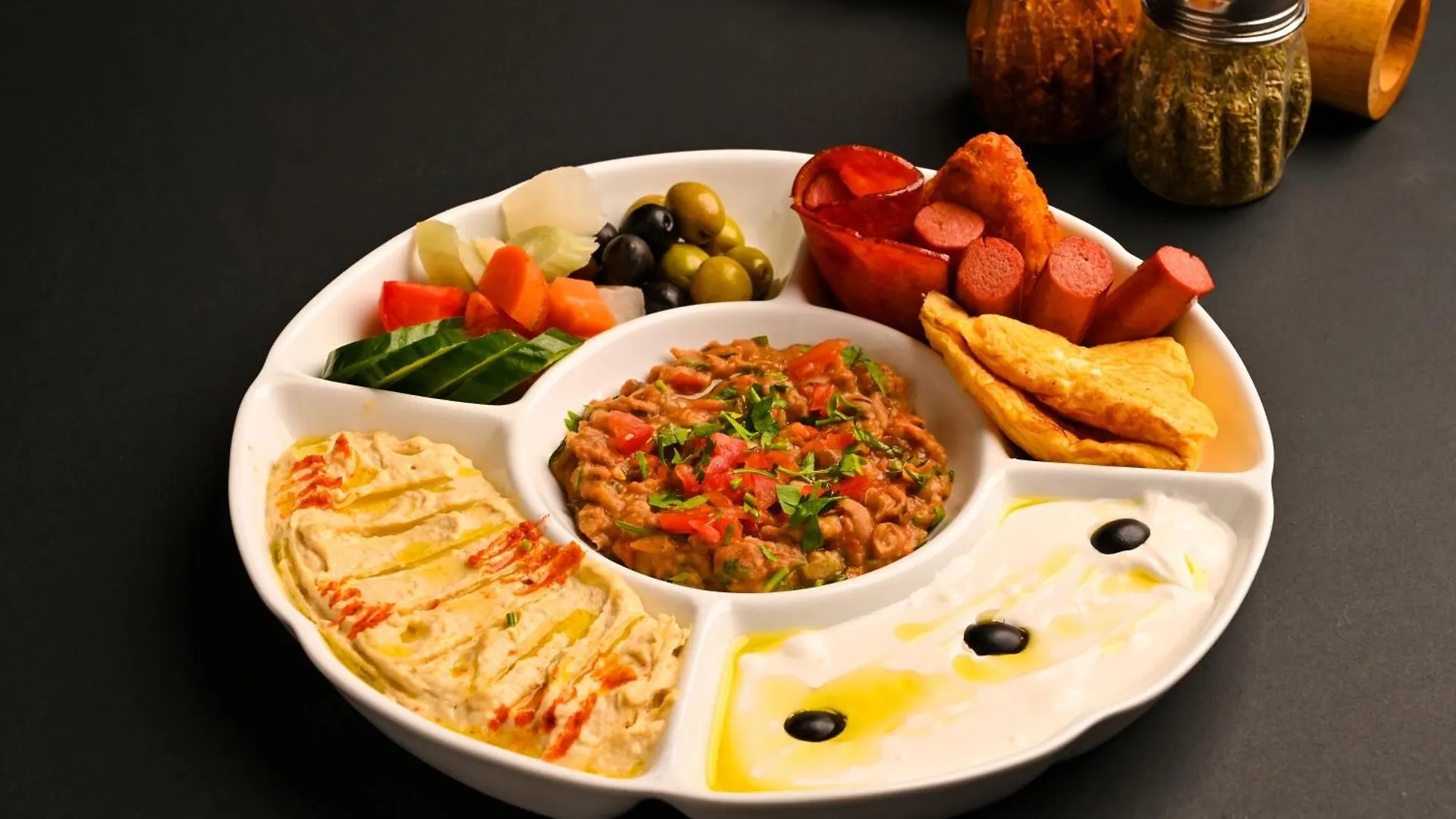 ****  דובאי Hues Boutique Hotel איחוד האמירויות הערביות