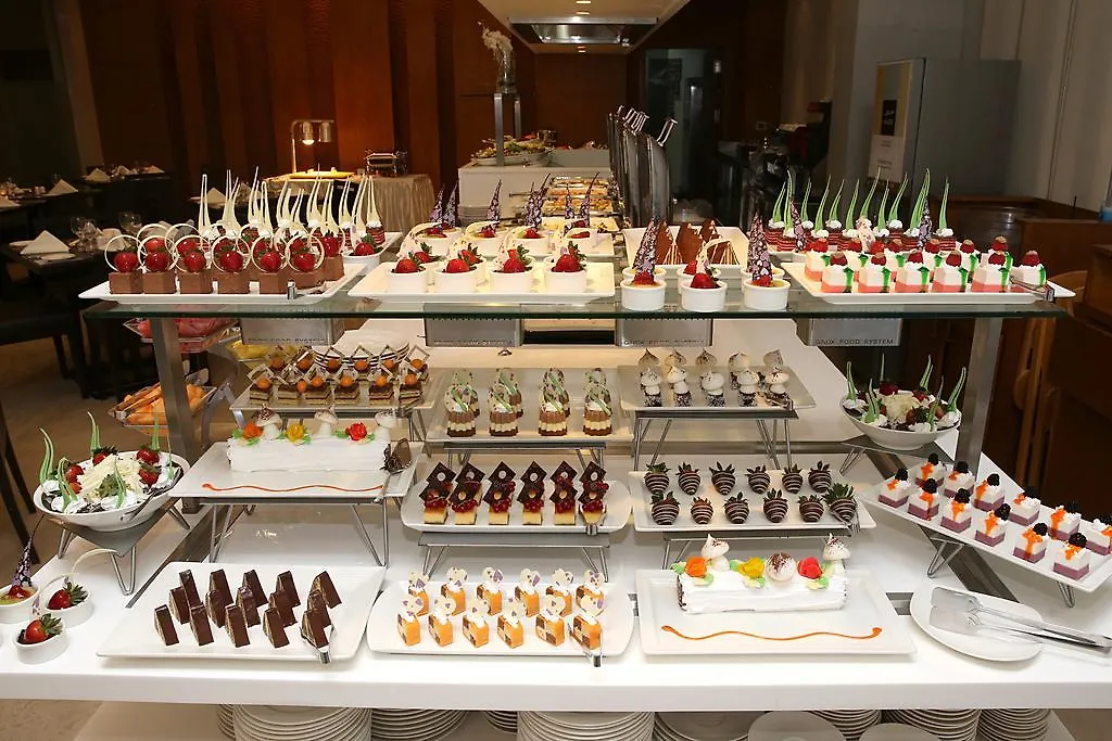 דובאי Hues Boutique Hotel