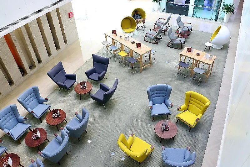 דובאי Hues Boutique Hotel